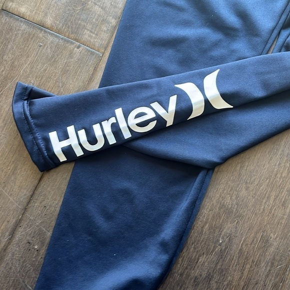 Hurley girls leggings, navy blue stretchy size 14/16, comfy workout pants - Picture 3 of 7